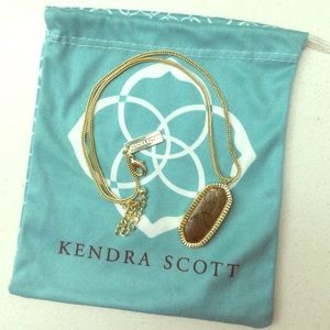 *rare stone color* Kendra Scott necklace