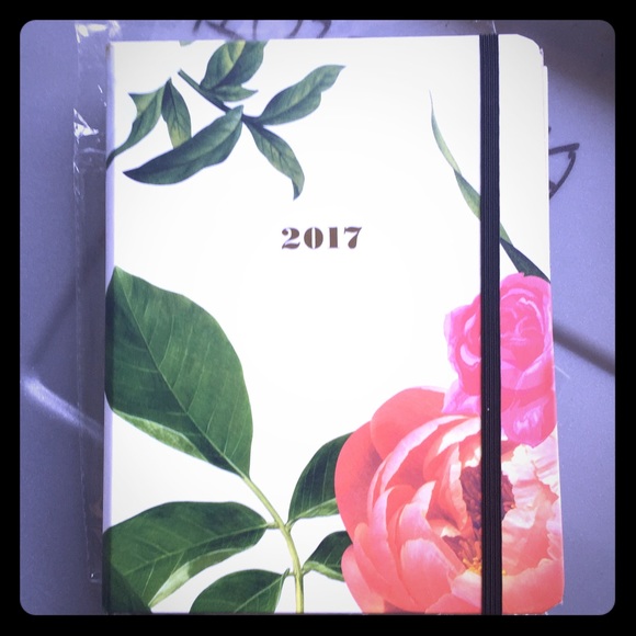 Kate Spade "Set the Stage" 17mo Agenda