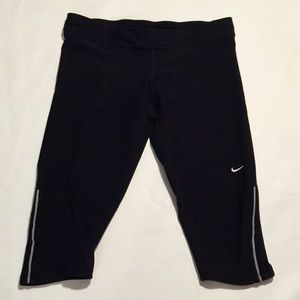 Nike Women's Epic Lux Fitness Capris / Sz L