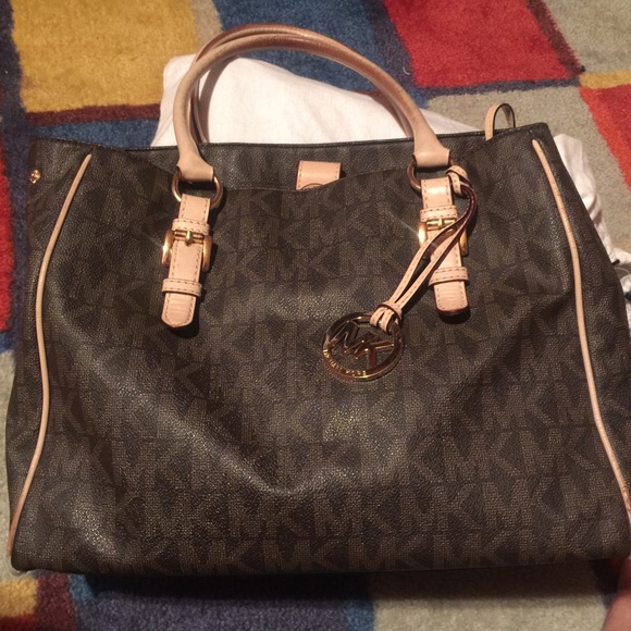Michael Kors Leather Purse