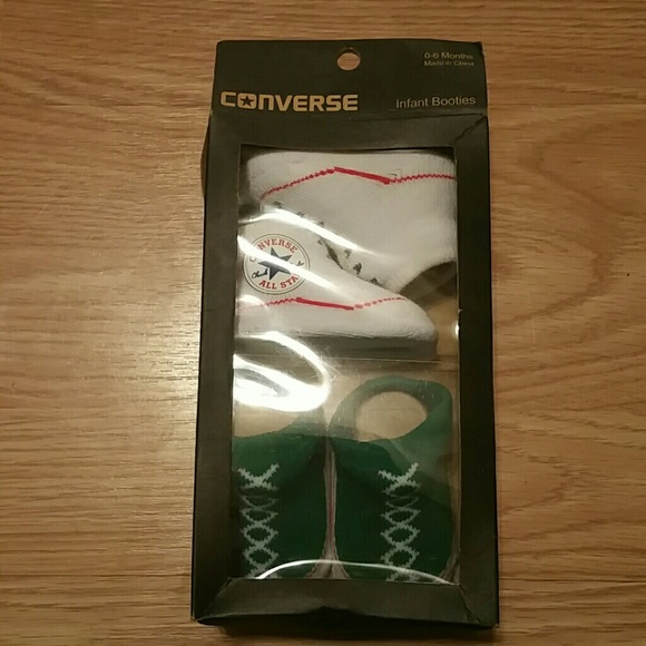 💥Host Pick 9/22💥 Converse booties