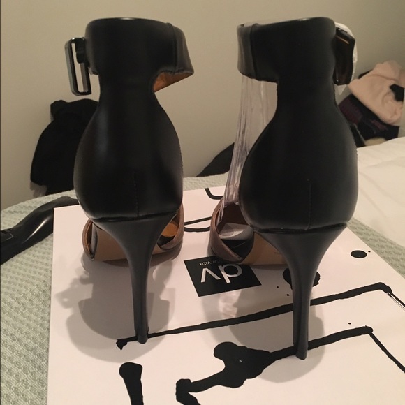 DV by Dolce Vita Odetta Two Tone Heel - Picture 3 of 4