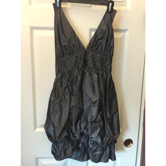 Max and Cleo dress
