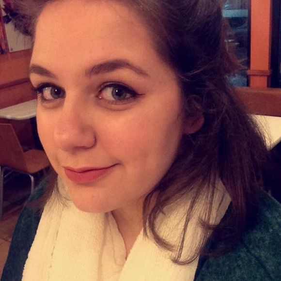 Meet your Posher, Ingrid - Picture 1 of 1
