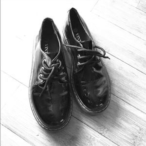 Doc Marten-Styled Low Tops