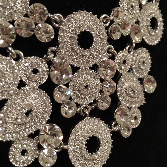 💍SALE💍 Stunning SILVER and CZ  NECKLACE 🎉 - Picture 2 of 3