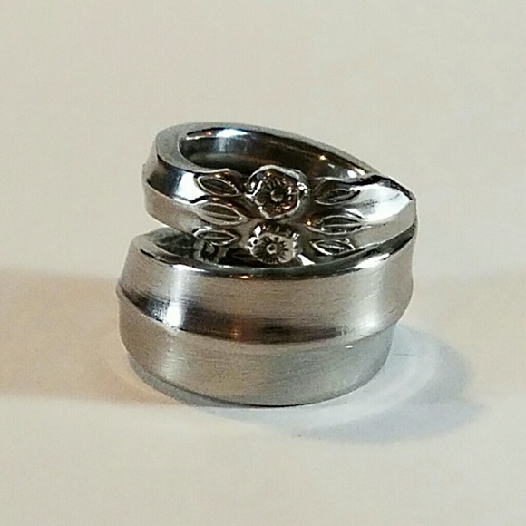 Gorgeous stainless steel spoon ring.