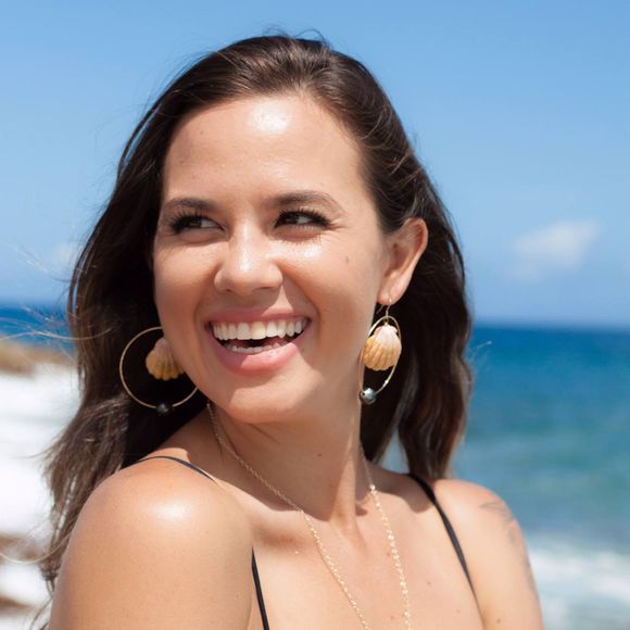 Meet your Posher, Monique - Picture 1 of 1