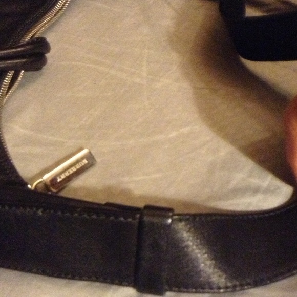 BURBERRY Black Leather shoulder bag - Picture 4 of 4