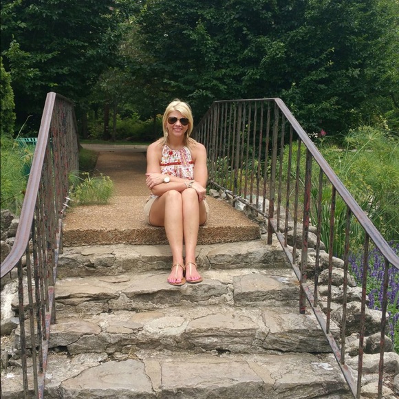 Meet your Posher, Jan - Picture 1 of 1