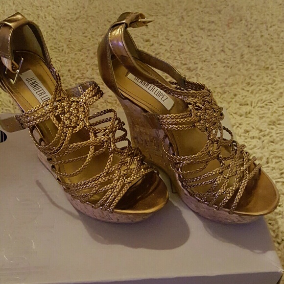 Jennifer lopez wedges