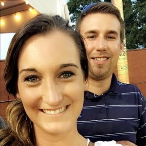 Meet your Posher, Cortney