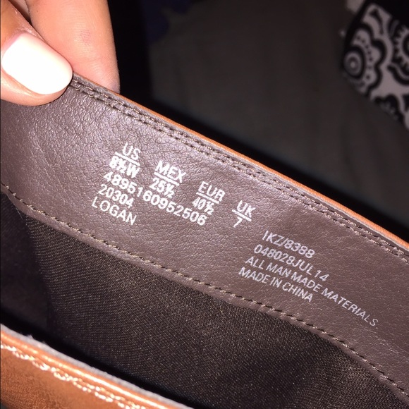 Fall boots - Picture 2 of 2