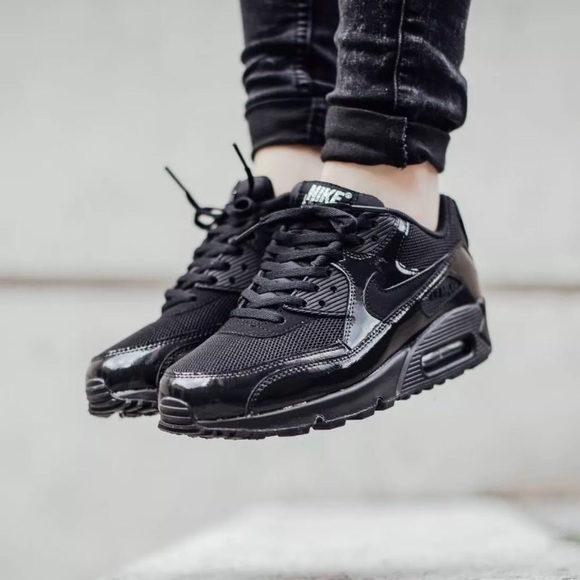 Women’s NIKE Air Max 90 Premium Running Shoes NWT Nike Air Max 90 Premium Sz 8.5 Dark Loden Women's