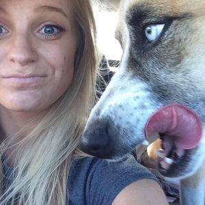 Meet your Posher, Carley