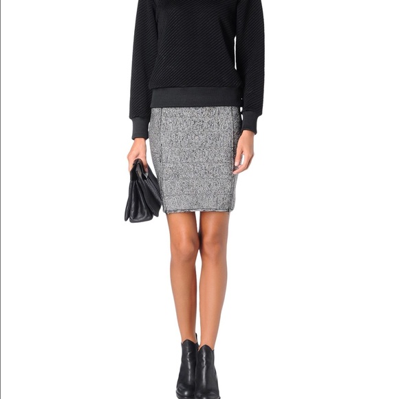 Surface To Air Skirt
