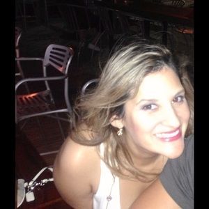 Meet your Posher, Daniela