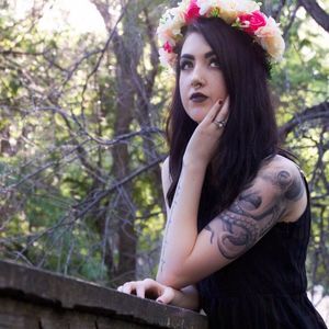 Meet your Posher, Nicole