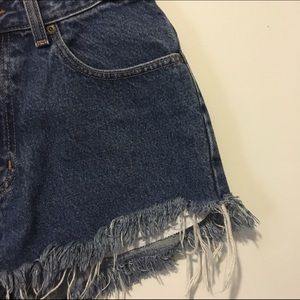 Distressed high waisted shorts