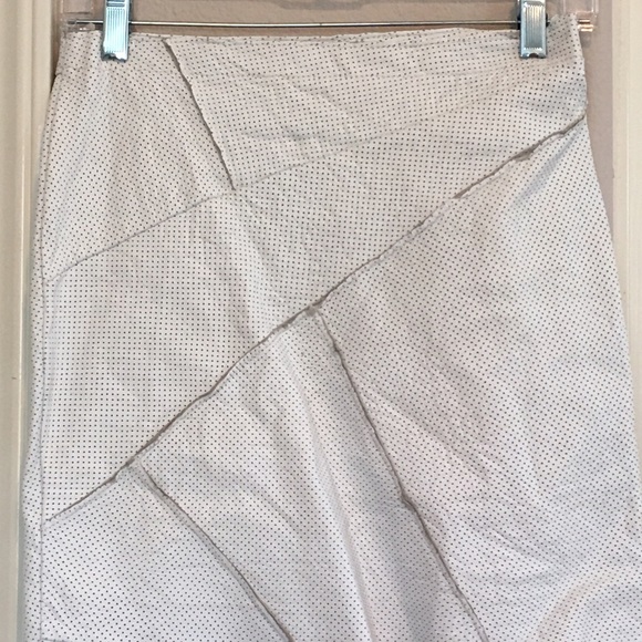 Leather mini skirt - Picture 1 of 3