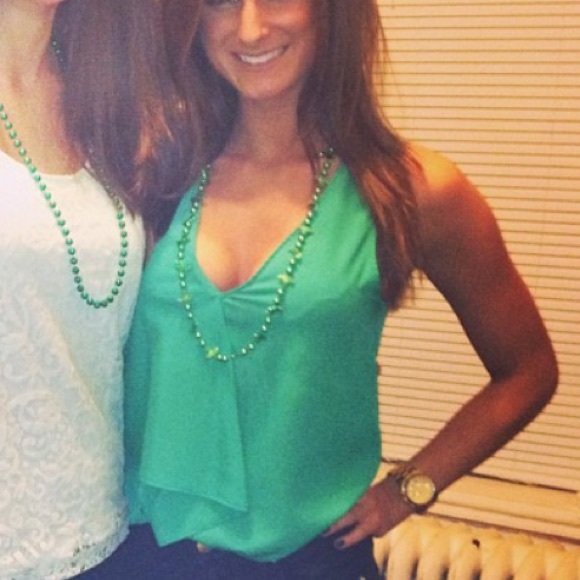 Green top - Picture 1 of 3