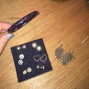 Combo of a bracelet and 7 earrings ✨✨🌙