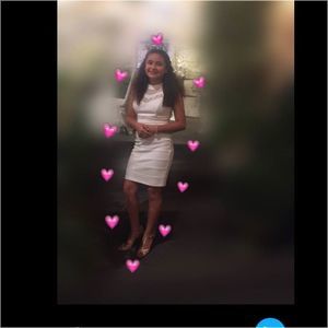 Meet your Posher, Julissa
