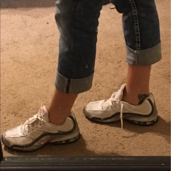 Women's Nike Reax Run 5 - worn only a couple times - Picture 6 of 7
