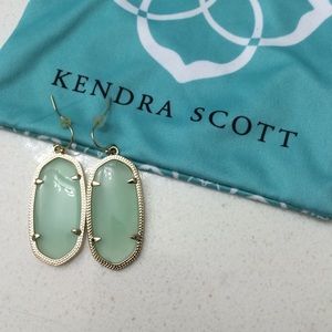 Kendra Scott Elle earring in chalcedony