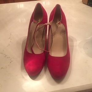 Red heels, business but fun