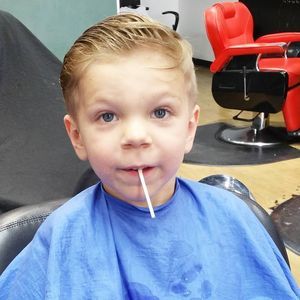 Meet your Posher, Victoria