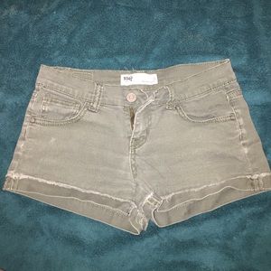 Mitary green denim shorts