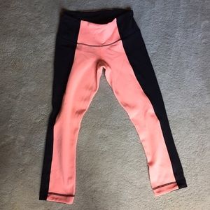 Two toned Lululemon Fitted Capri