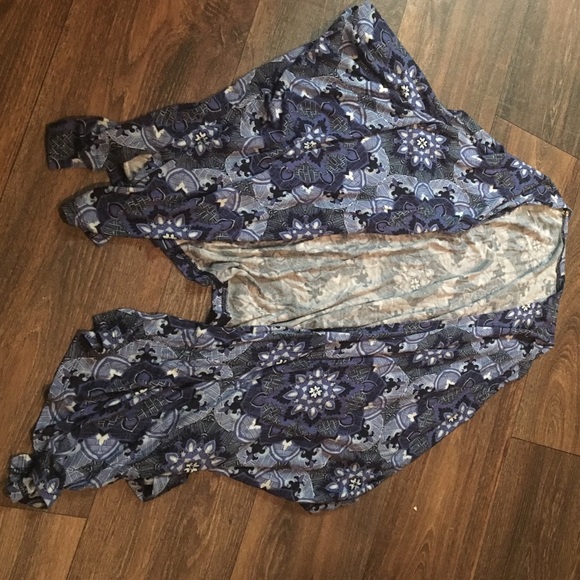 Patterned Kimono - Picture 2 of 2