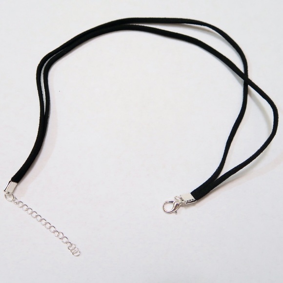 Layered Black Choker - Picture 2 of 5