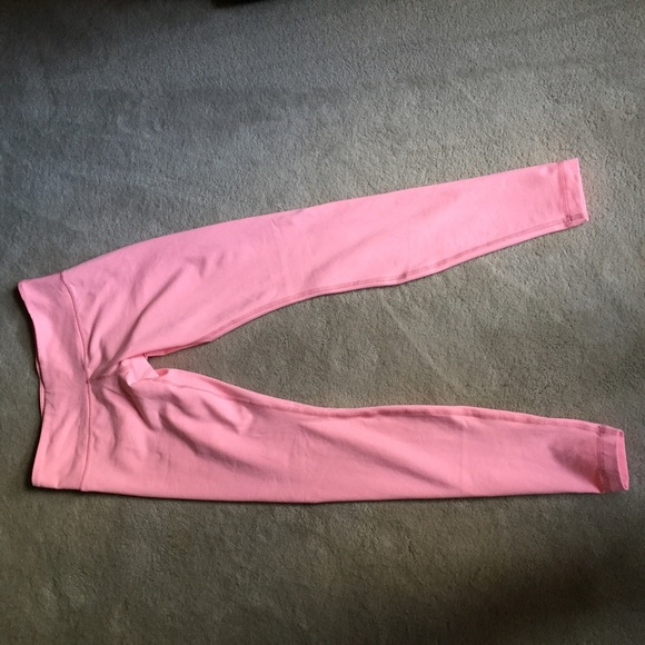 Light pink Lululemon long leggings