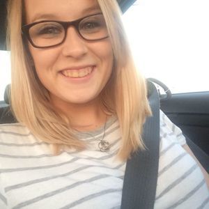 Meet your Posher, Casey