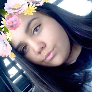 Meet your Posher, Candice