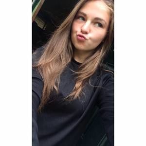 Meet your Posher, Hallie