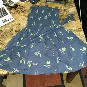 Hollister dress, never been worn!!!!!