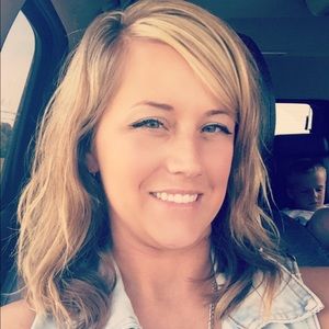 Meet your Posher, Stacie