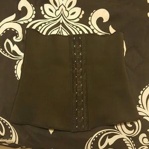 Waist trainer black size small w boning two rows