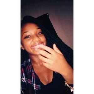 Meet your Posher, Brianna