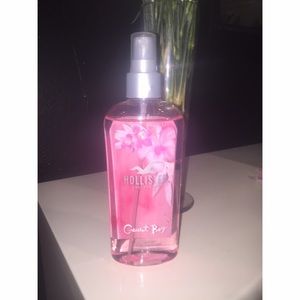 Hollister crescent bay body mist