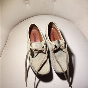 Maple Suede Clark's wallabees 7M