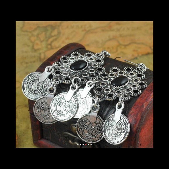 Vintage Antique Silver Turkish Coin earrings - Picture 4 of 4