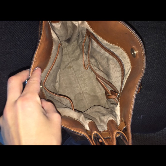 Micheal kors handbag - Picture 2 of 3