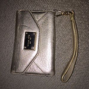 Michael Kors Smartphone/Wallet Wristlet