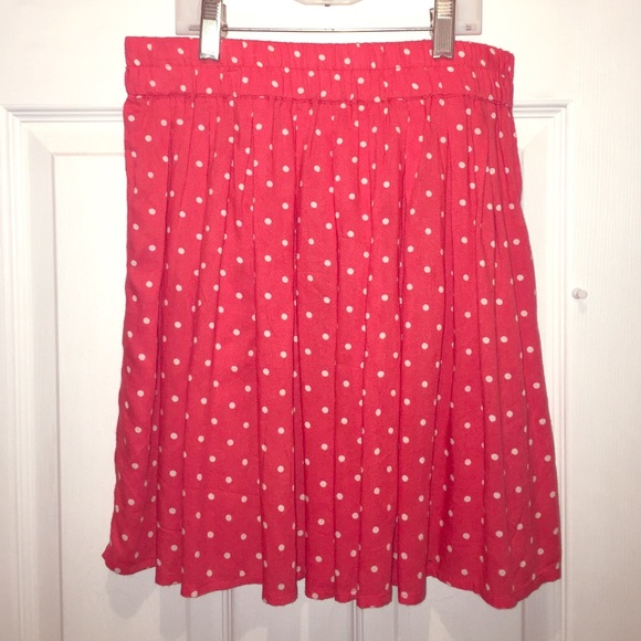 orange & white poke-dotted skater skirt