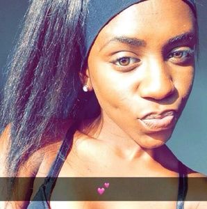 Meet your Posher, Destiny